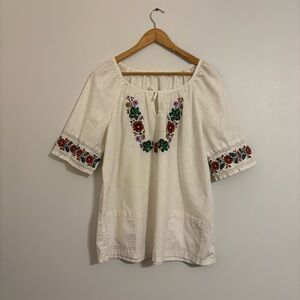 Vintage Embroidered Blouse Folk Floral Pockets Boxy Fit